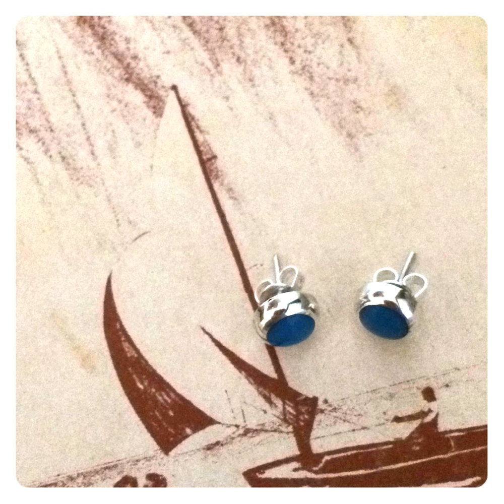 .925 Silver with blue stud earrings